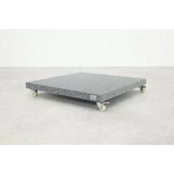 GI Hawaii Zweefparasol Deluxe 300 X 300 Cm. - Zand - Met Voet En Hoes -Leenbakker 1836e41d262a4e52ab2f2b68514f7d43